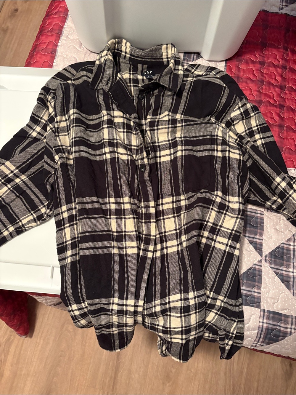 GAP Black and Cream Plaid Button-Down Shirt